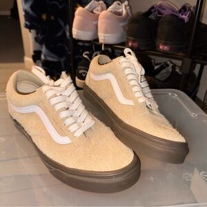 Vans Beige Fuzzy Suede Sneakers m